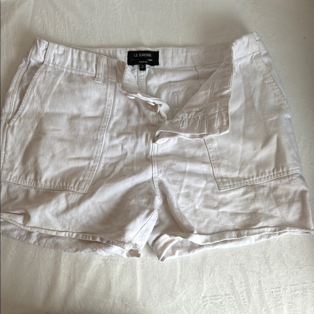 Le Superbe Women's White Shorts Size 12